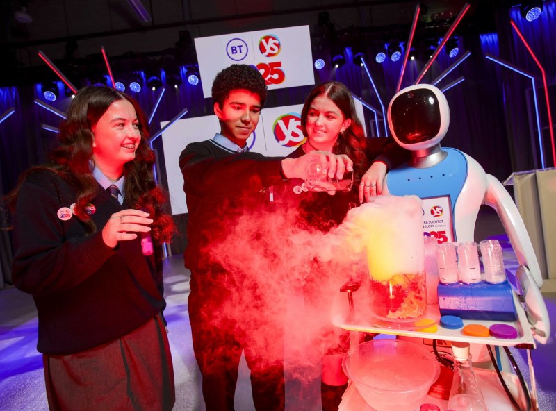 Pictured are Twin sisters Ashlee and Aimee Keogh aged 18 from Tallaght Community School with Hazem Ahmed, aged 15, from Colaiste Phadraig CBS, Dublin, and robot 'Deirdre' who were on hand to launch the 2025 BT Young Scientist and Technology Exhibition and Primary Science Fair which takes place from January the 08 until Saturday the 11th in the RDS, Dublin.
Thousands of school students will descend upon the RDS Dublin this week to participate in the 2025 BT Young Scientist & Technology Exhibition and Primary Science Fair. The BTYSTE, which is one of the leading school science, technology, engineering, and mathematics (STEM) exhibitions in the world, annually showcases incredible STEM focused ideas in project entries from secondary school students aged 12-19 years.
President of Ireland, Michael D. Higgins will officially open the 2025 exhibition tomorrow at a special ceremony for students, teachers, and partners. The ceremony will be streamed live on the BTYSTE
website and on Facebook Live from 2pm.
Photo Chr